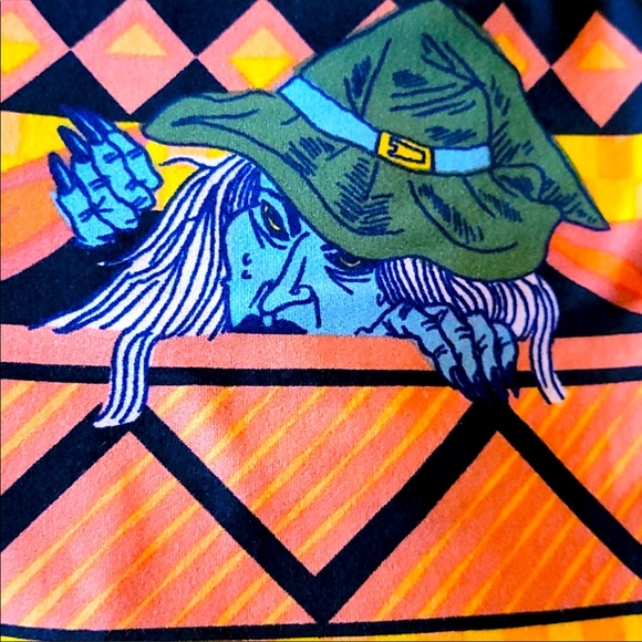 LULAROE 🧙‍♀️WITCH 🧙‍♀️ HALLOWEEN LEGGINGS - Picture 2 of 3